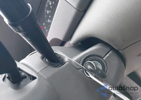 2004 Toyota Camry Xle из США, поврежденный, VIN 4T1BE30K14U932800